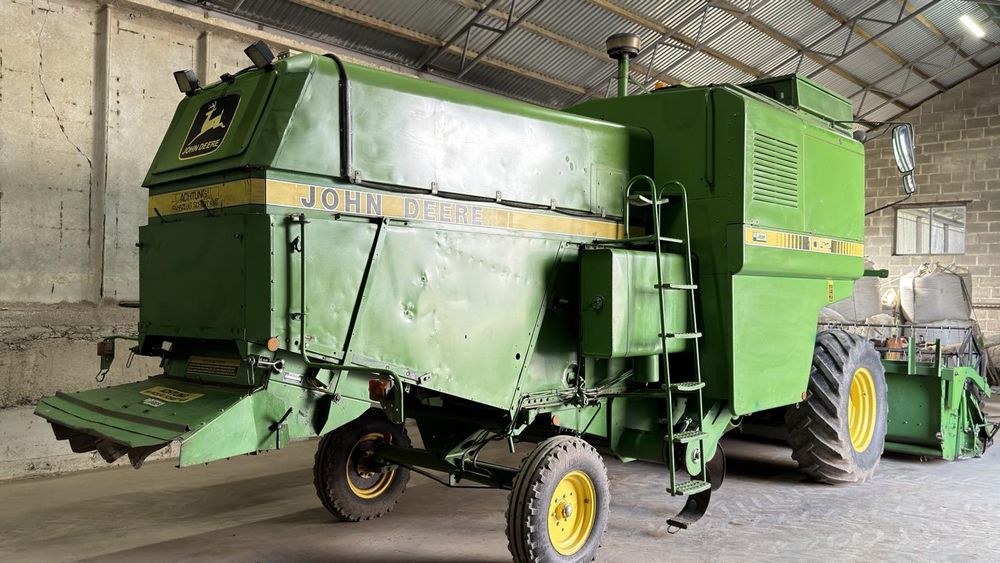 Продам комбайн John Deere 1052