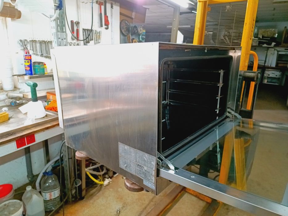 Forno unox a gás com vapor