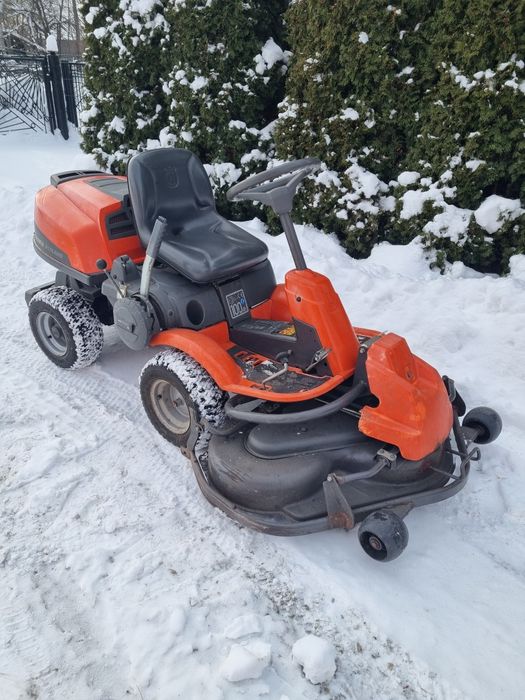 Traktorek kosiarka Husqvarna R175 AWD 4x4