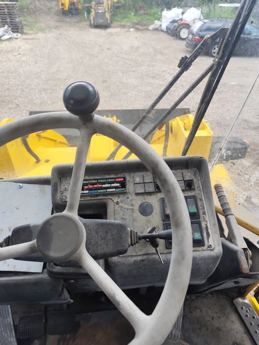 Sprzedam Komatsu WB98A