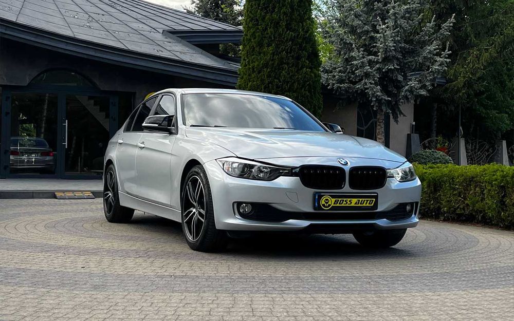 BMW 320 2015