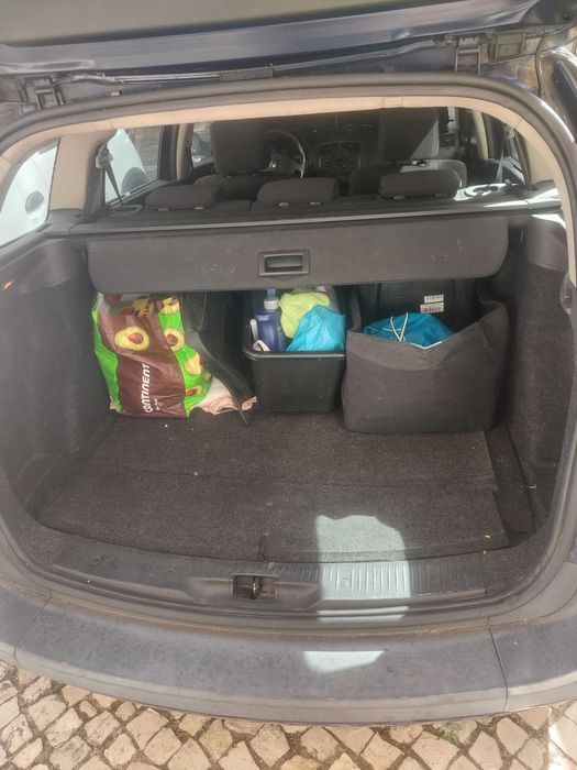 Renault Mégane Break 1.9 dCi (2004) – 700€ – Peças ou Reparação