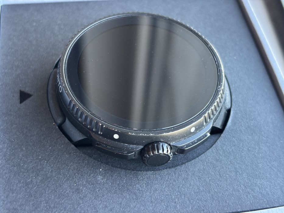 Suunto Race All Black