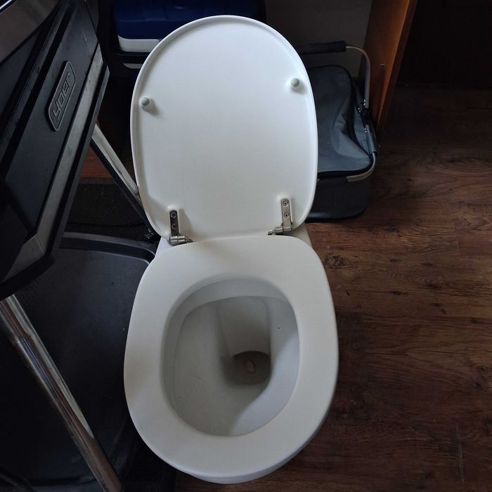 Miska wc wiszaca podwieszana wc Villeroy&Boch