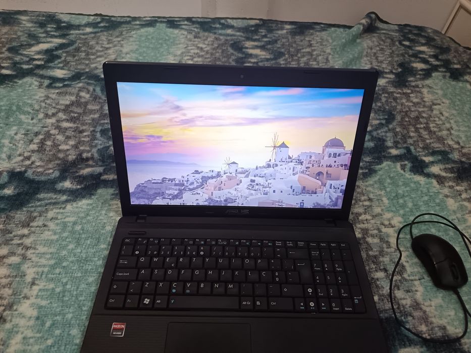 Computador ASUS  usado 170 €