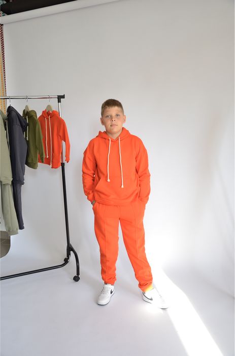 Костюм для дівчинки, для хлопчика весна новий