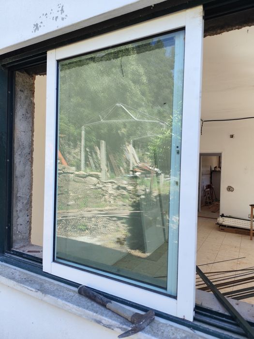 Janelas em alumínio