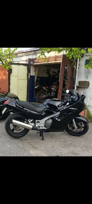 suzuki gsxf 1100