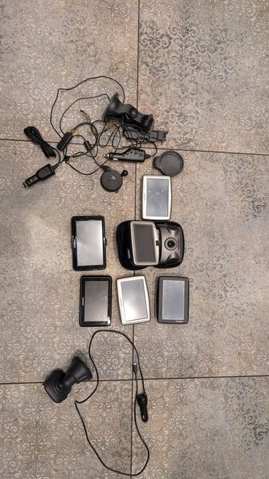 Nawigacja nawigacje GPS Tomtom Garmin