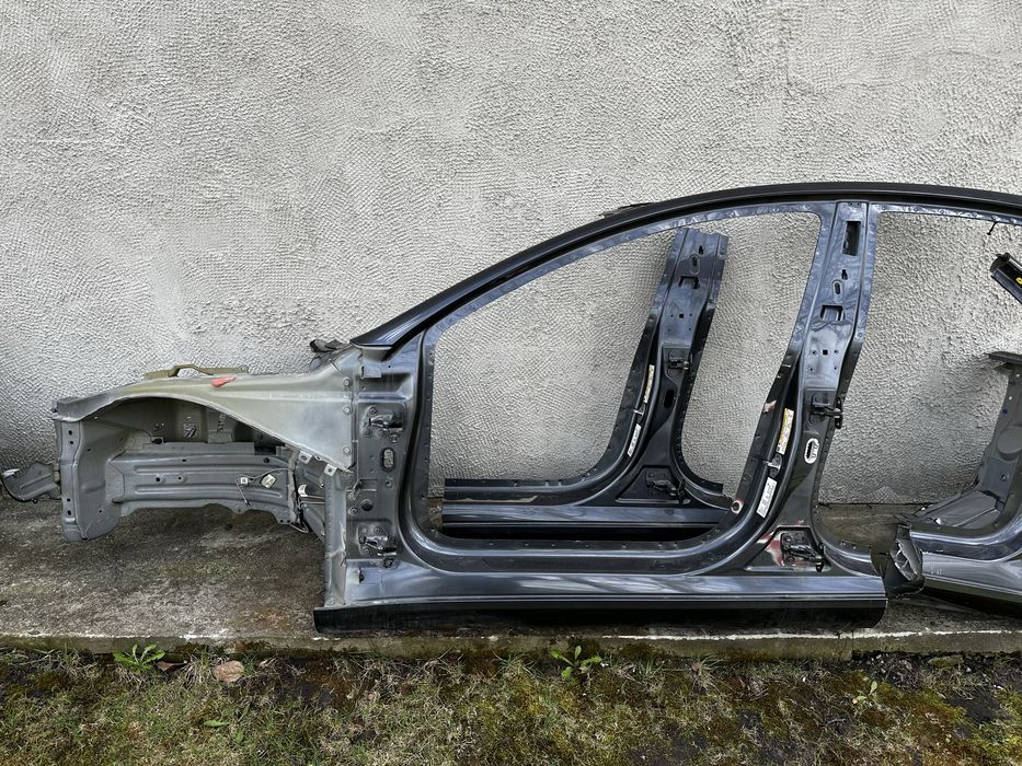 Порог чверть передня тесла 3 tesla model 3