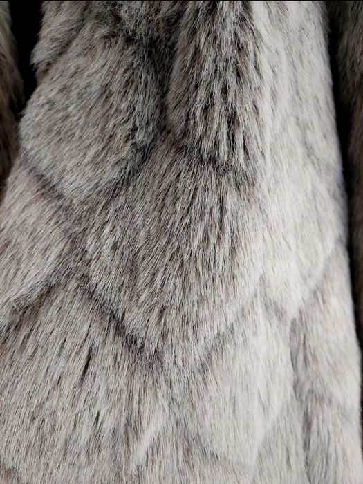 Casaco em pêlo cinzento vintage