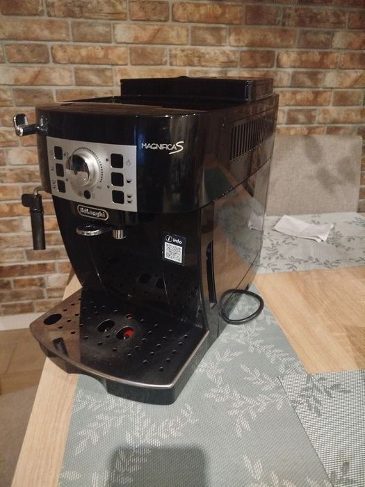 Ekspres DeLonghi Magnifica S