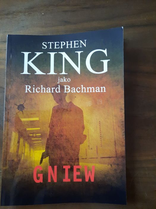 G10 Stephen King  - Gniew