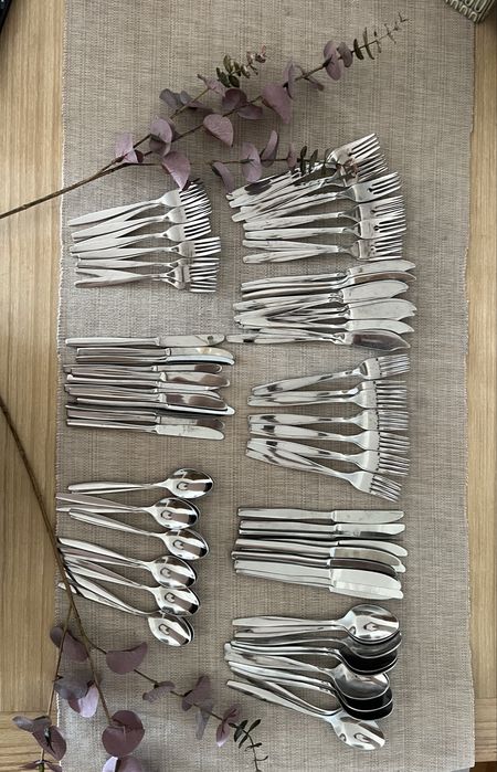 Conjunto faqueiro com 96 peças