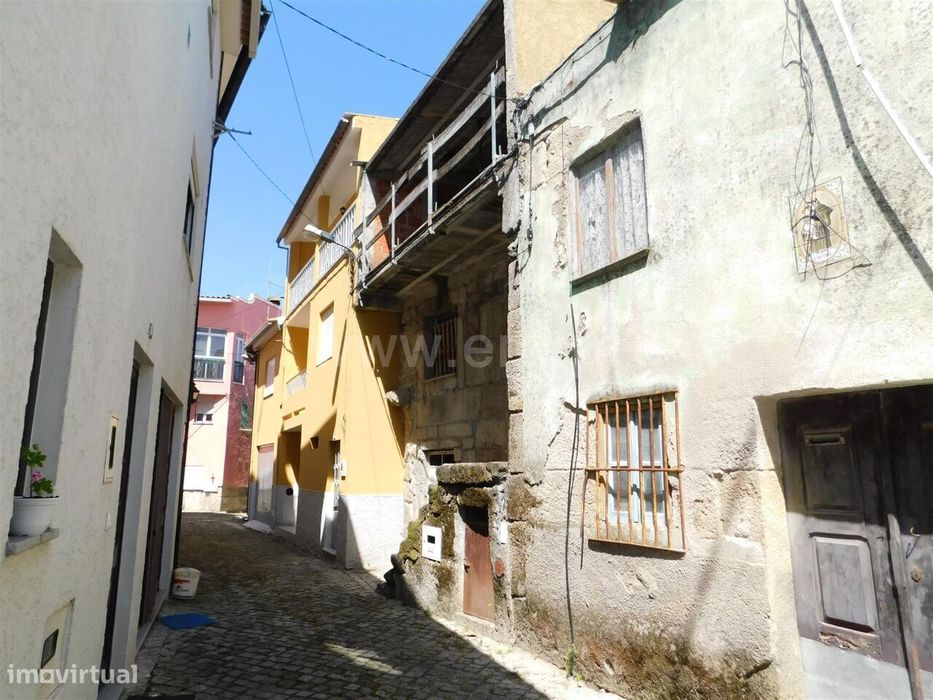Moradia / Gouveia, Cativelos