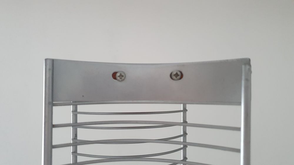 Estante / Coluna para 60 CDs