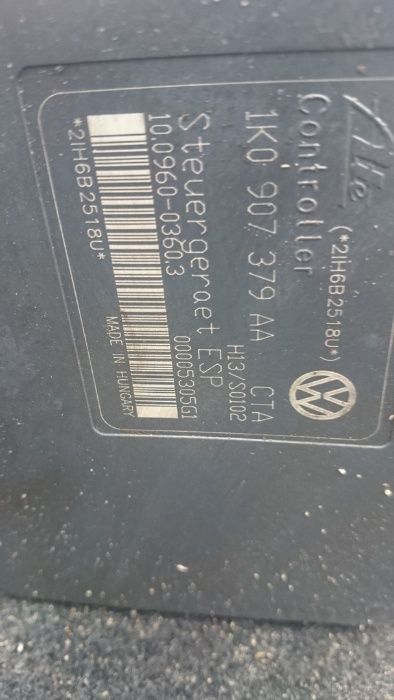 VW Golf 5 V pompa ABS