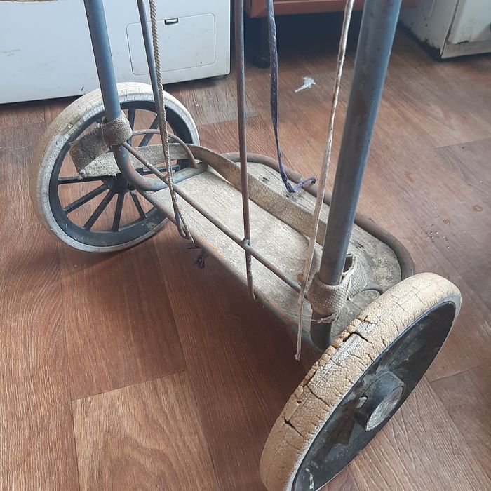 Тачка Кравчучка , колеса 22.5 см. Читайте описание !