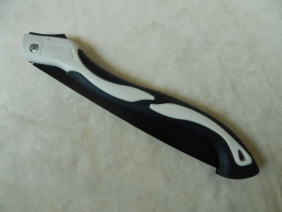 Пила складная, длина лезвия - 300 мм.