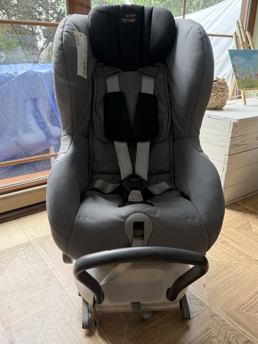 Britax Romer Max-Fix II 0-18 kg - ISOFIX, jazda tyłem