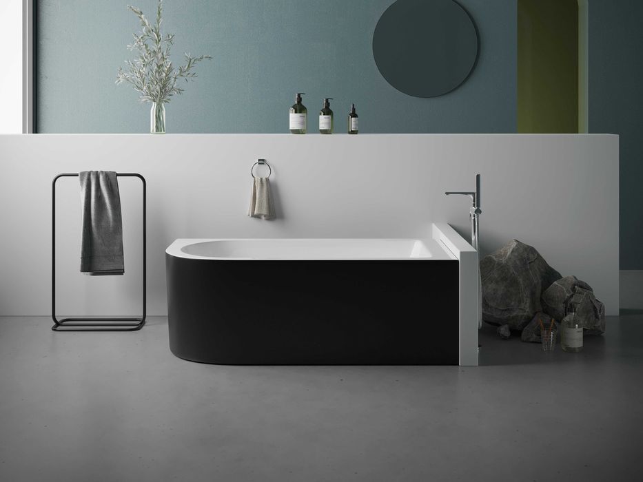 BRAIDER Akrylowa Wanna Narożna RESTIA Prawa 180 Czarno-biała Przelew