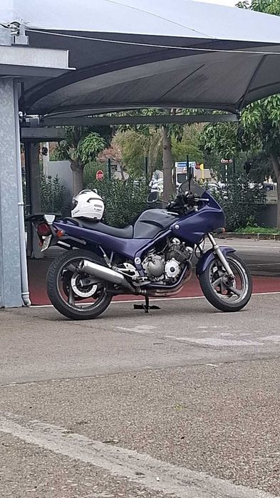 Yamanha xj 600 diversion, venda com alguma urgência,  valor negociável.