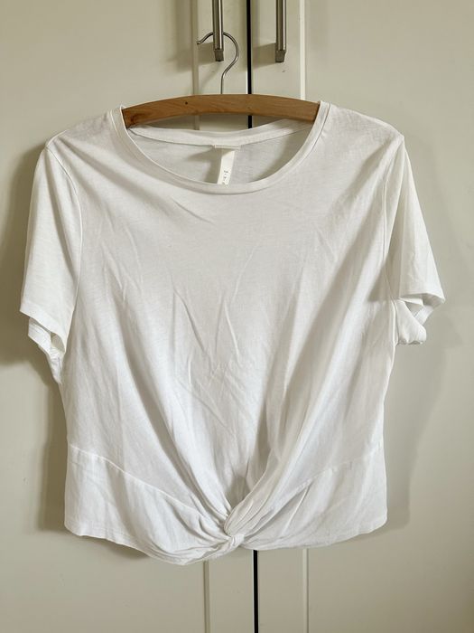 Arcymiła miękka koszulka z wiązaniem H&M M/L