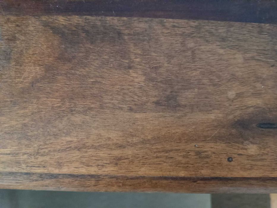 Movél Rústico de TV