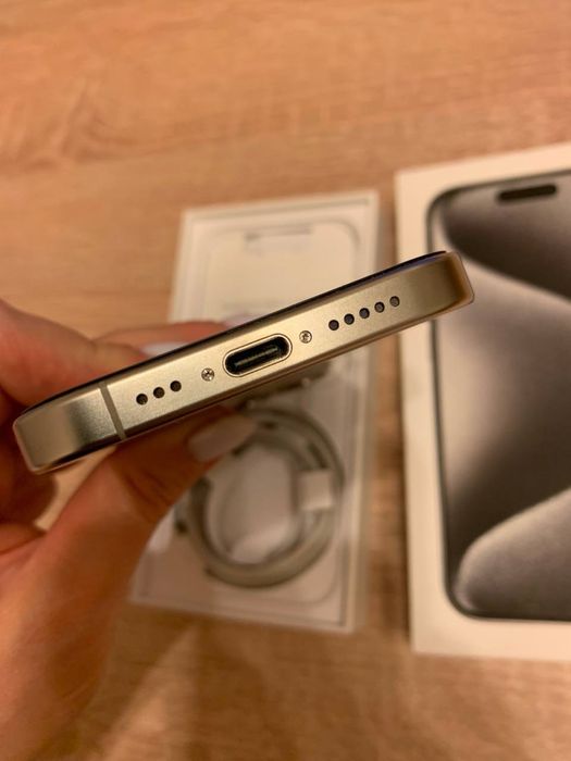 Iphone 15 Pro 256 GB White Titanium