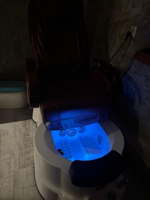 Fotel do pedicure z masażem  BR-3820D