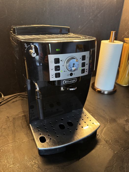 Ekspres delonghi magnifica