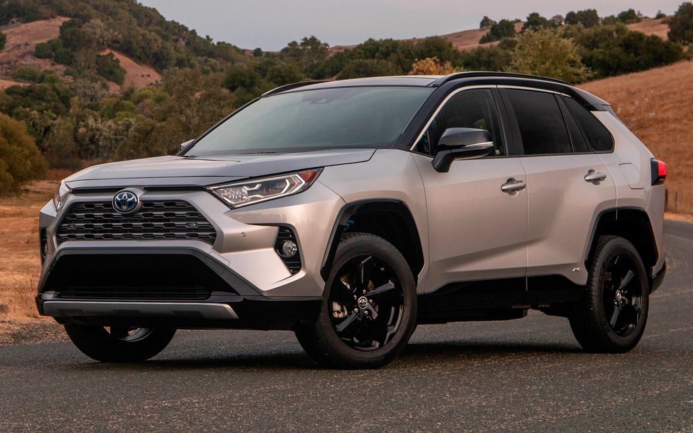 Четверть. Лівий стакан toyota rav 4 2018-2020 года