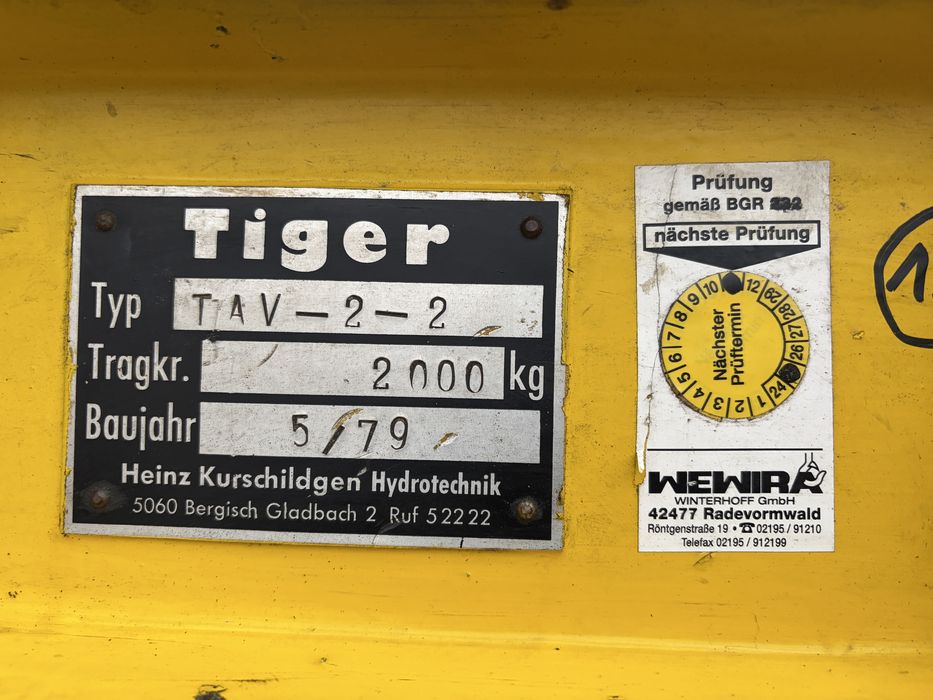 Trawers, Trawersa  2000 kg  L-212cm.