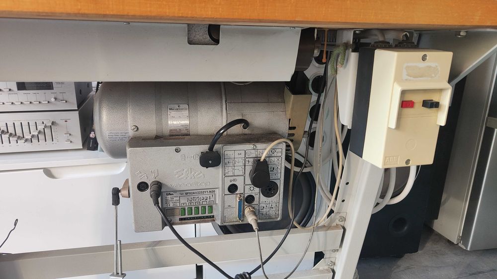 Maszyna przemysłowa Durkopp Adler