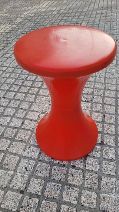 Bancos - Modelo Tam-Tam (anos 60 e 70)