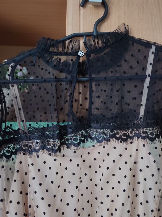 Ніжна, повітряна сукня