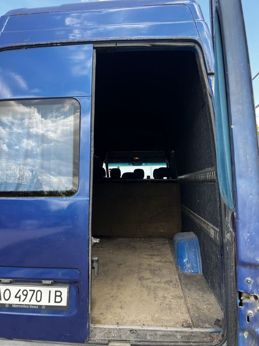 Мерседес Бенз Спрінтер