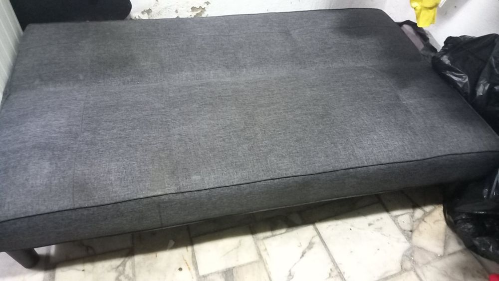Sofa cama com pouco uso