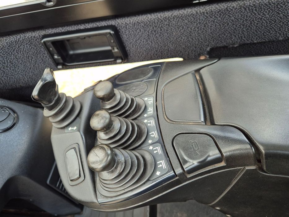 Linde  H30 EVO (DIESEL) 2015r