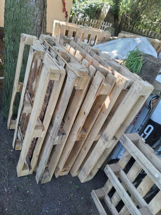 Palety 25 duże i 15 małych 80/60cm sprzedam