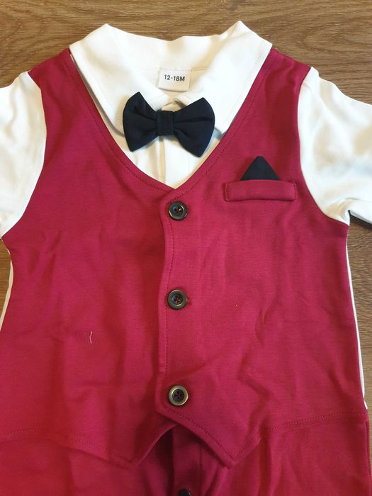 Eleganckie ubranko dla chłopca r.86