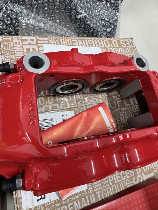 Кіт 4х поршневих гальм BREMBO 340мм для VAG MQB Golf,A3,Tiguan,Arteon