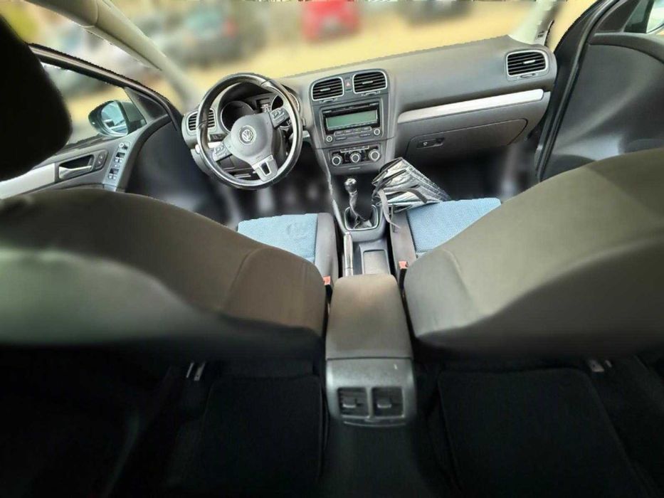 VW Golf VI 1.6 TDI BlueMotion 105cv | 113.000 km | Nacional | 2 proprietários