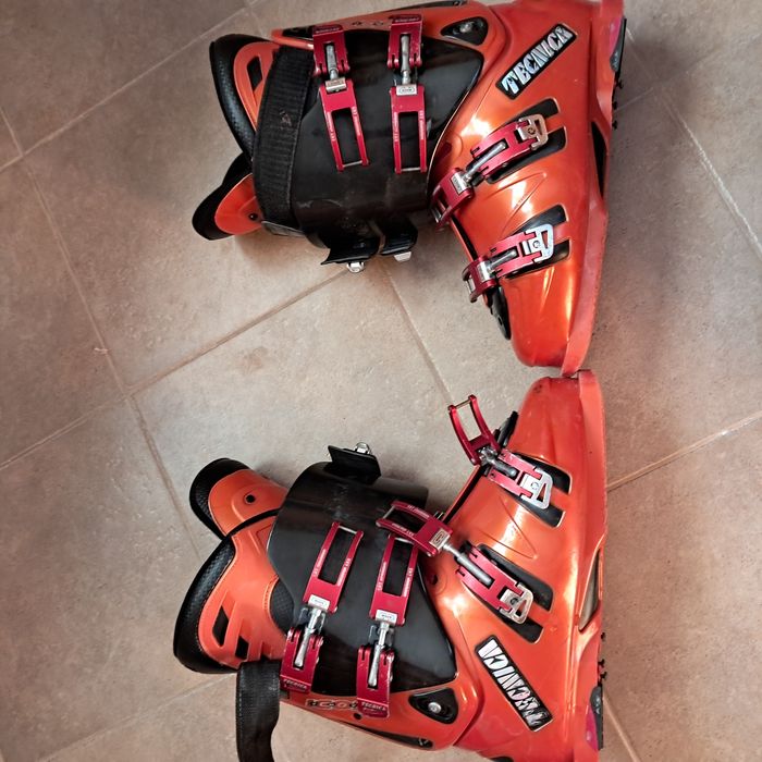 Buty narciarskie, Tecnica 330mm