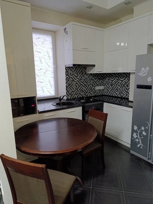 Продам 2х кімнатну квартиру, ЖК 'Околица'