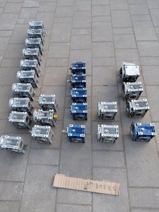 Reduktor  przełożenie  40 50 60 80 100