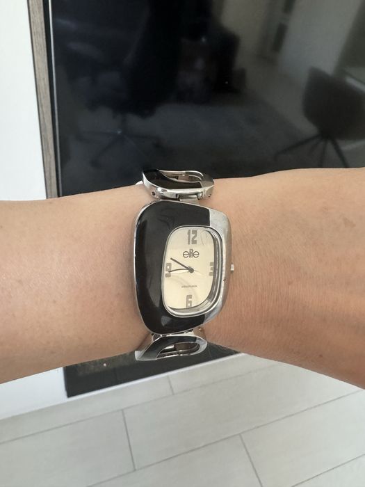 Продам годинник Elite E5125