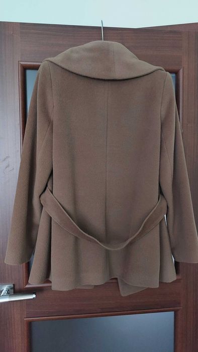 Damski płaszczyk wełniany Aryton.