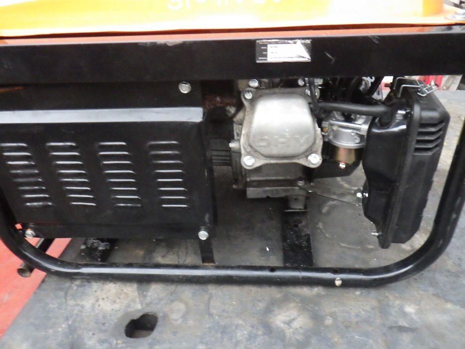 Agregat prądotwórczy generator prądu Niemiecki 2.6 Kva /Nie Chinski