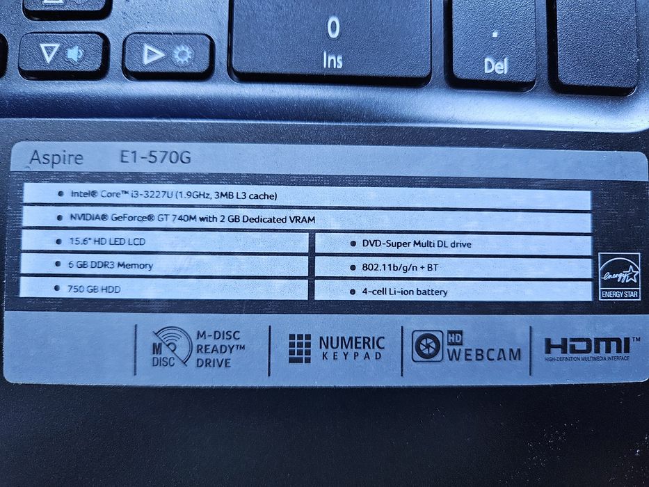 Ноутбук ACER ASPIRE E1-570